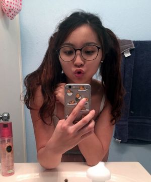 nude curvy teen selfie