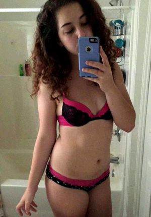 big tits teen selfie