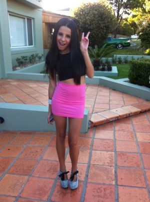 teen pussy outdoors