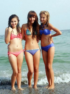 bikini teen beach
